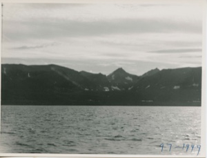 Image: Mountains surrounding Miriam Lake and Helga River